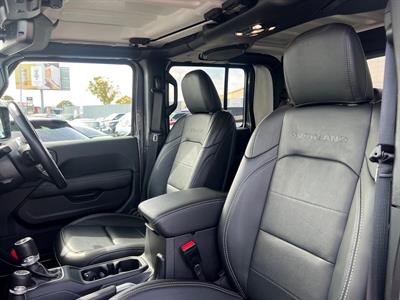 2022 Jeep Gladiator - Thumbnail