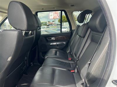 2011 Land Rover Range Rover - Thumbnail