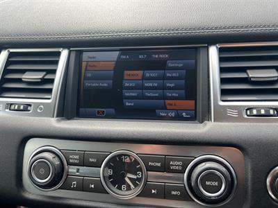 2011 Land Rover Range Rover - Thumbnail