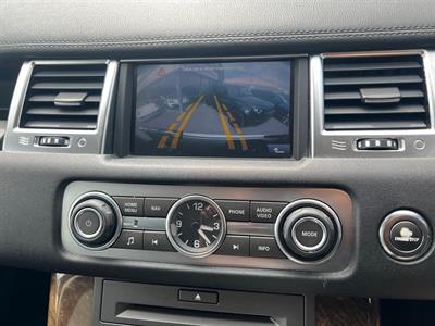 2011 Land Rover Range Rover - Thumbnail