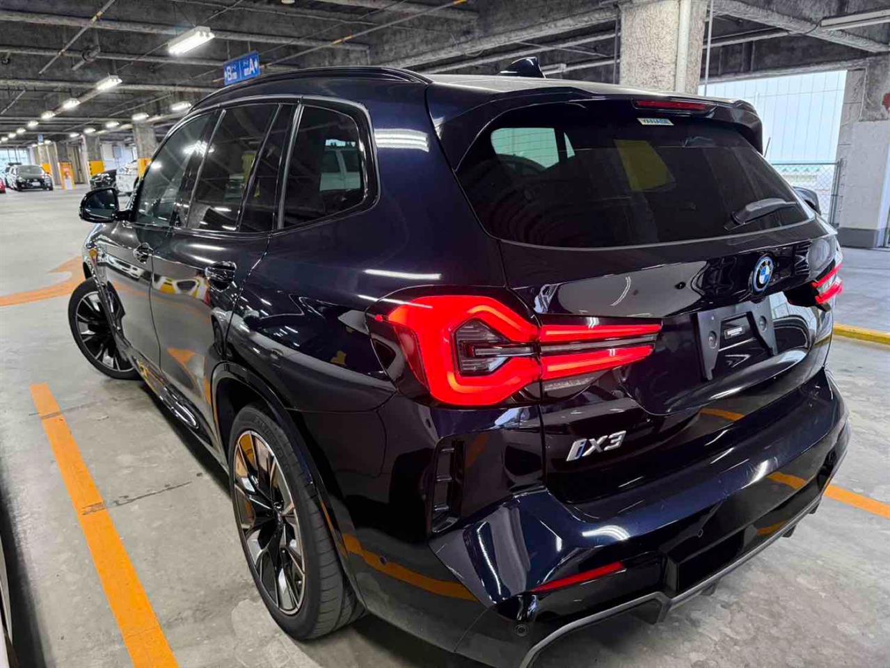 2022 BMW iX3