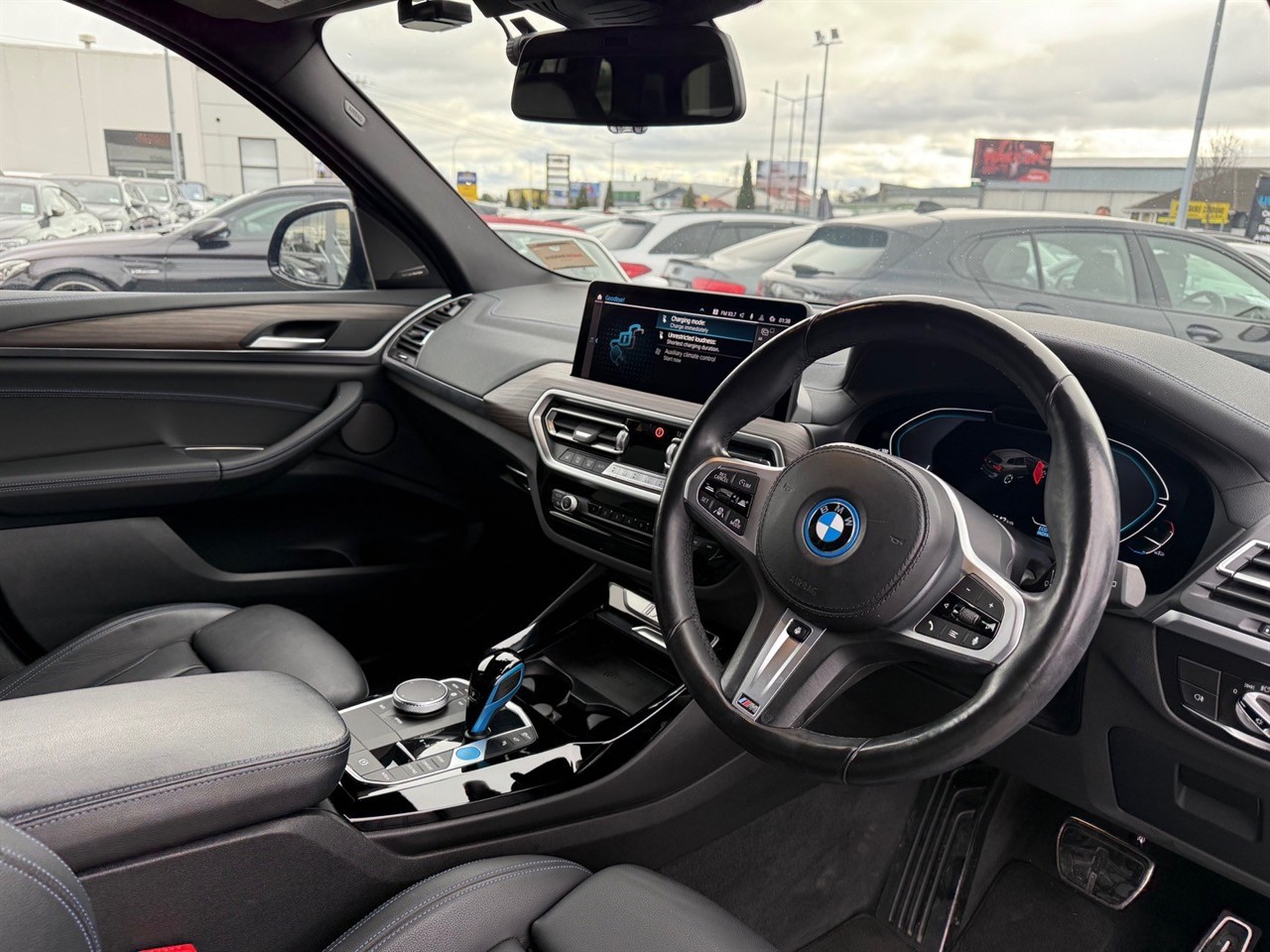 2022 BMW iX3