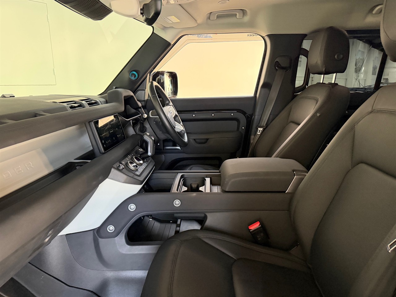 2023 Land Rover Defender