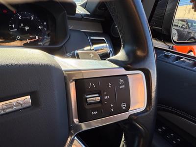 2021 Land Rover Discovery - Thumbnail