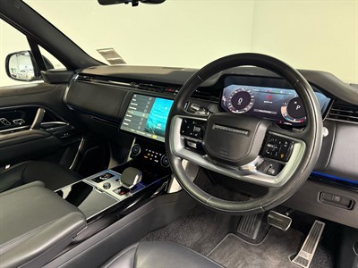 2022 Land Rover Range Rover - Thumbnail