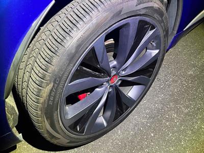 2016 Jaguar F-Pace - Thumbnail