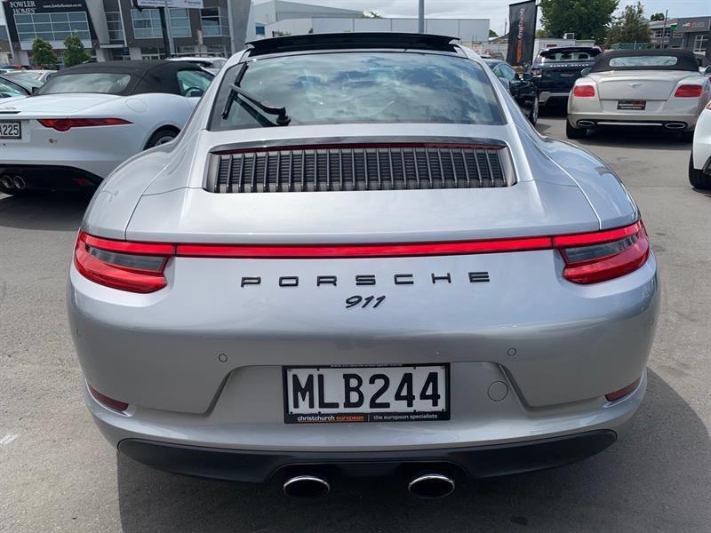 2017 Porsche 911