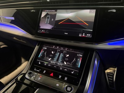 2022 Audi Q7 - Thumbnail