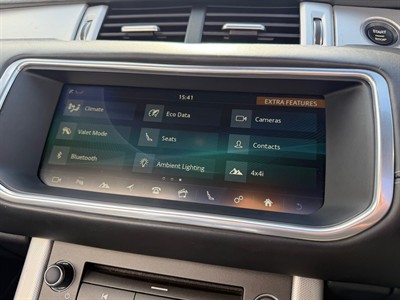 2017 Land Rover Range Rover - Thumbnail
