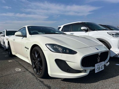 2014 Maserati GranTurismo - Thumbnail