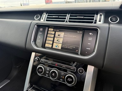2015 Land Rover Range Rover - Thumbnail