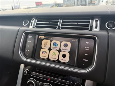 2015 Land Rover Range Rover - Thumbnail