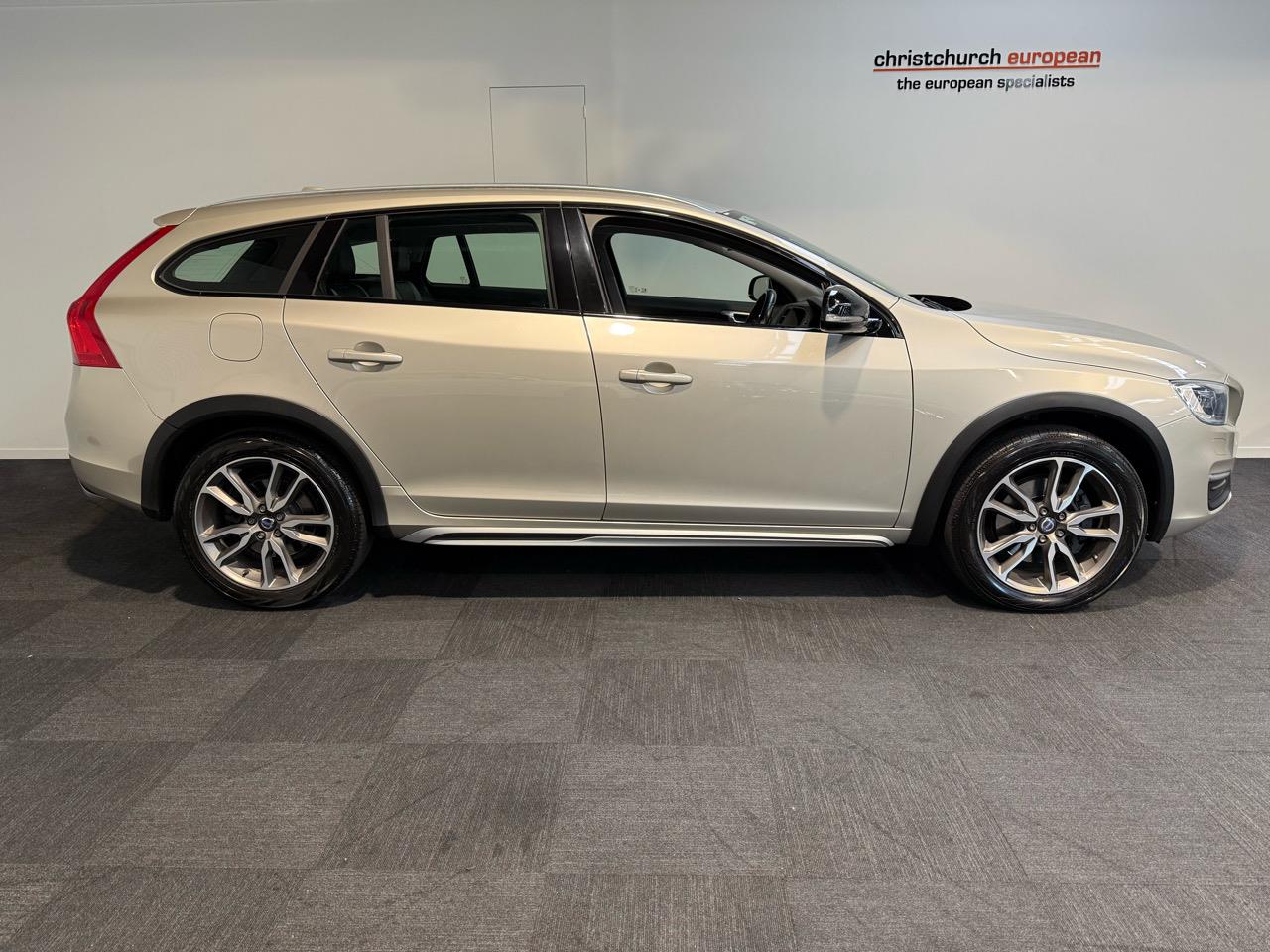 2016 Volvo V60