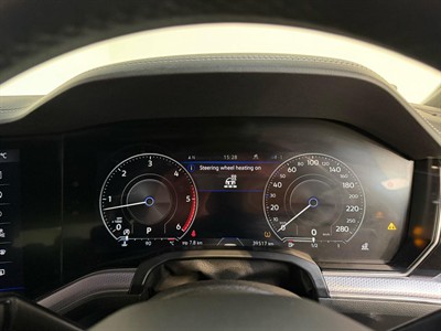 2023 Volkswagen Touareg - Thumbnail