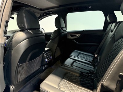 2018 Audi SQ7 - Thumbnail