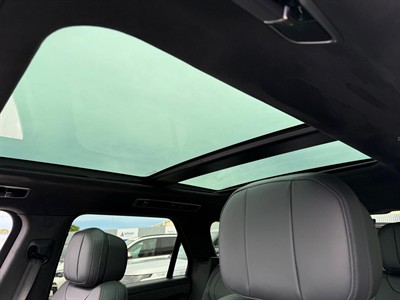 2022 Land Rover Range Rover Sport - Thumbnail