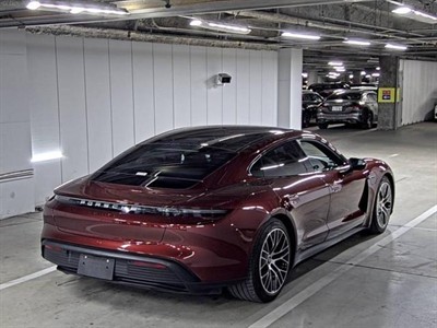 2020 Porsche Taycan - Thumbnail