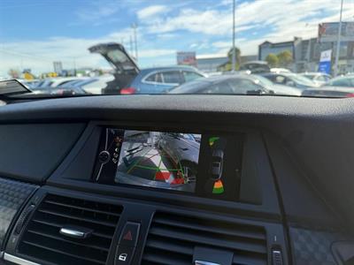 2010 BMW X6 - Thumbnail