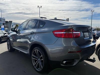 2010 BMW X6 - Thumbnail