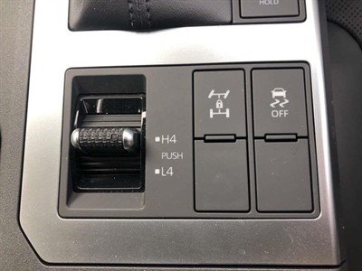 2024 Toyota Land Cruiser Prado - Thumbnail