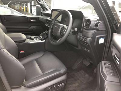 2024 Toyota Land Cruiser Prado - Thumbnail
