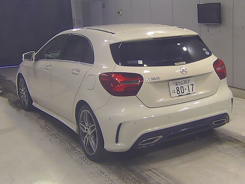 2015 Mercedes-Benz A 180