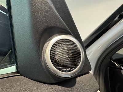 2019 Land Rover Range Rover Evoque - Thumbnail