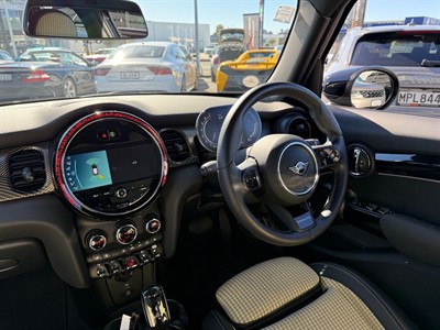 2023 Mini Cooper S - Thumbnail
