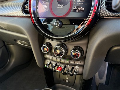 2023 Mini Cooper S - Thumbnail