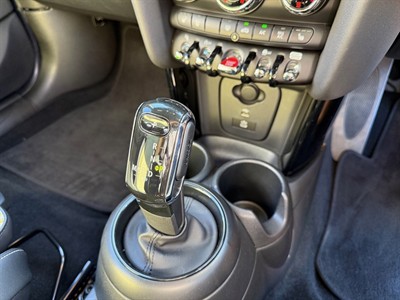 2023 Mini Cooper S - Thumbnail