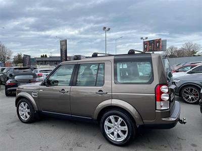 2010 Land Rover Discovery 4 - Thumbnail