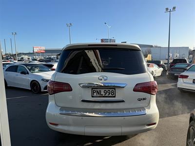 2016 INFINITI QX80 - Thumbnail