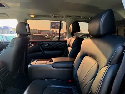 2016 INFINITI QX80 - Thumbnail
