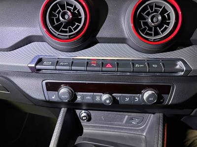 2020 Audi SQ2 - Thumbnail