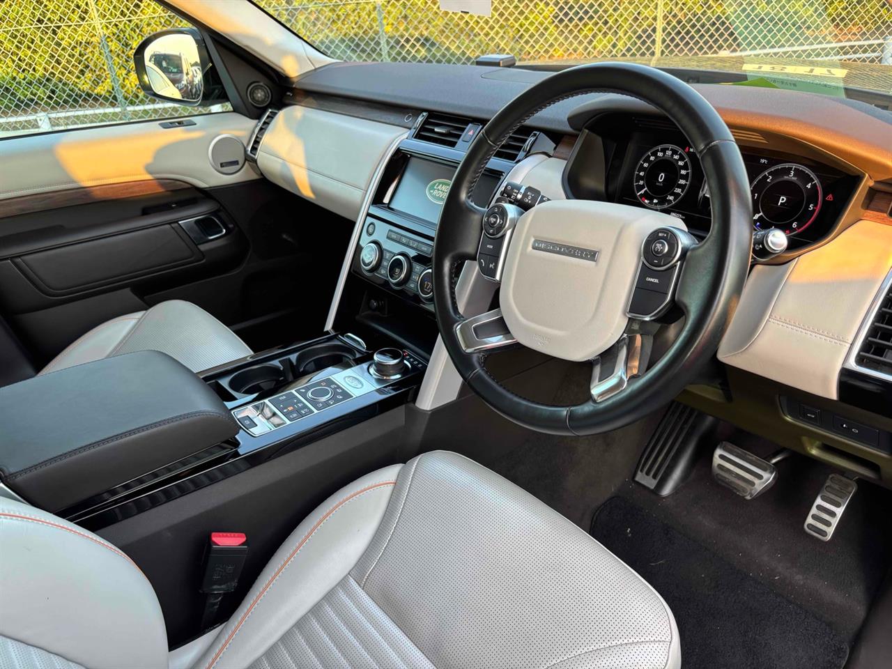 2018 Land Rover Discovery