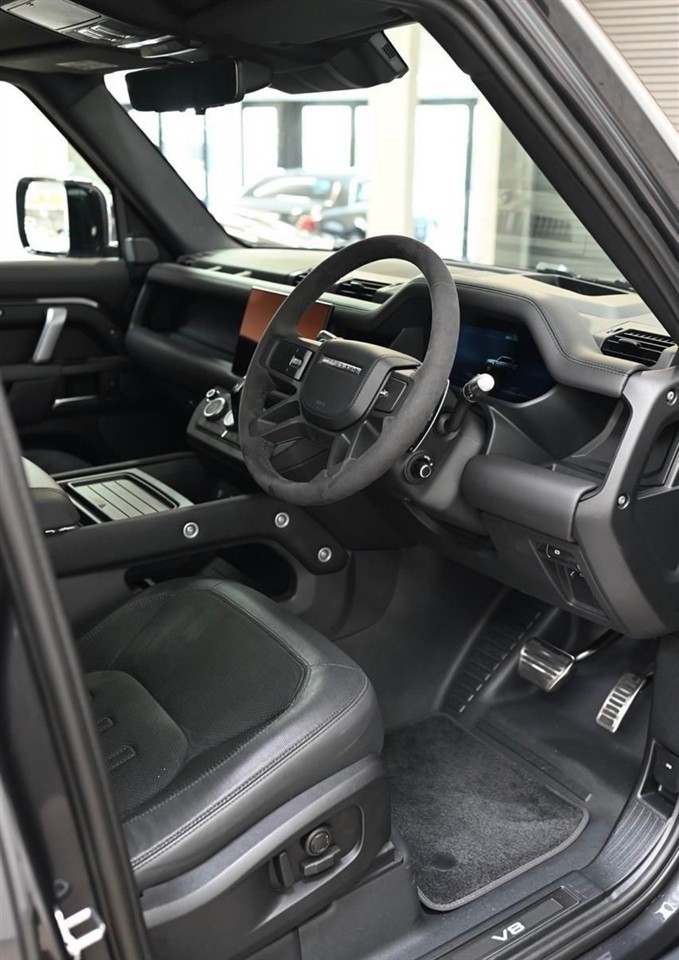 2021 Land Rover Defender