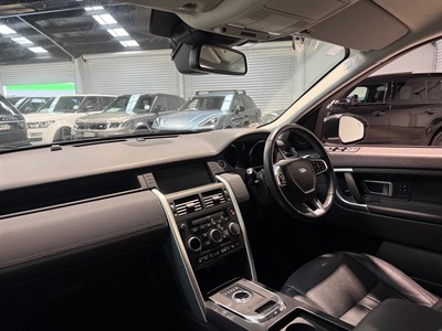 2019 Land Rover Discovery Sport - Thumbnail