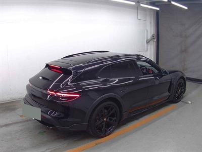 2024 Porsche Taycan - Thumbnail