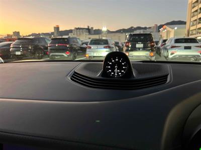 2024 Porsche Taycan - Thumbnail