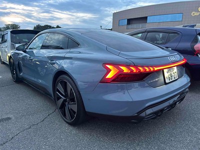 2021 Audi E-Tron - Thumbnail