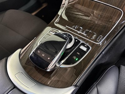 2015 Mercedes-Benz C 200 - Thumbnail