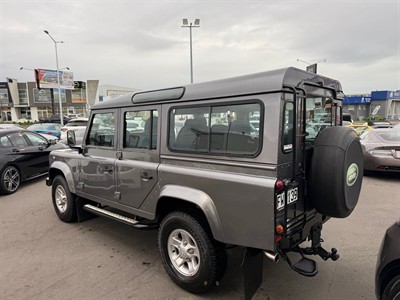2011 Land Rover Defender - Thumbnail