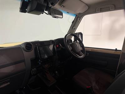 2025 Toyota Land Cruiser - Thumbnail