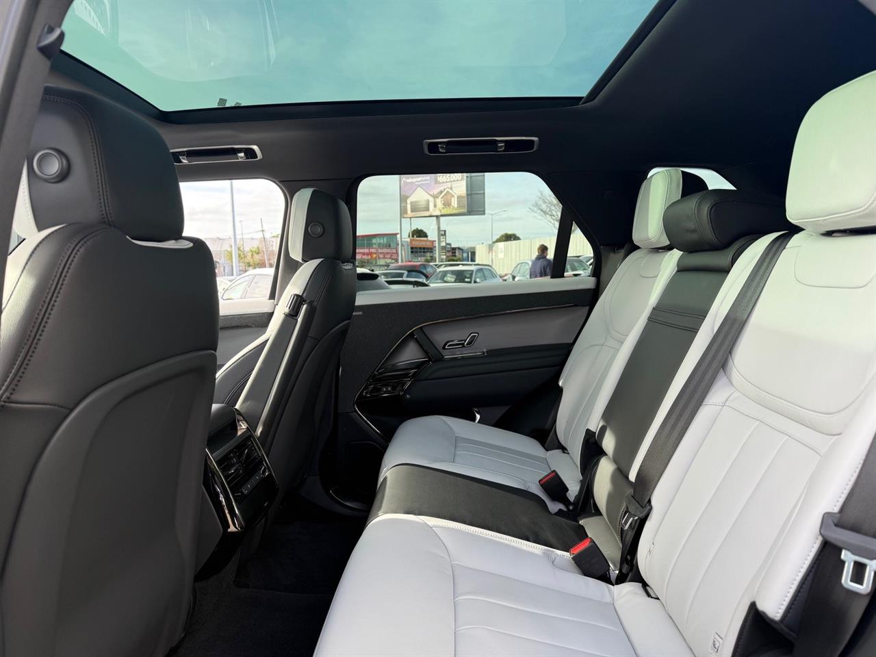 2023 Land Rover Range Rover Sport