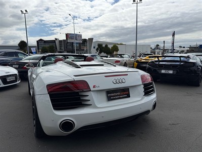 2015 Audi R8 - Thumbnail