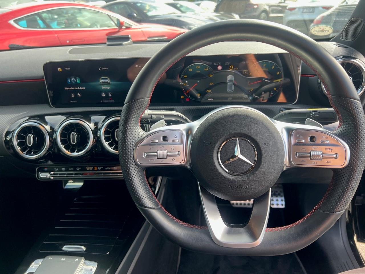2018 Mercedes-Benz A 180