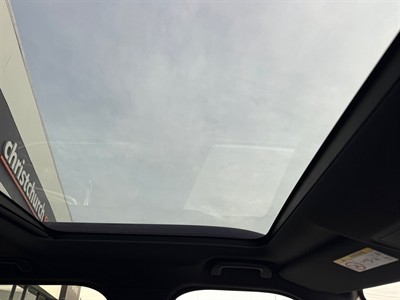 2019 Land Rover Discovery - Thumbnail
