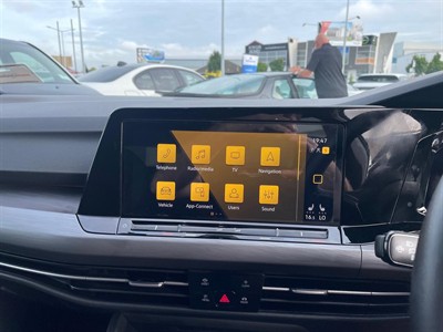 2021 Volkswagen Golf - Thumbnail