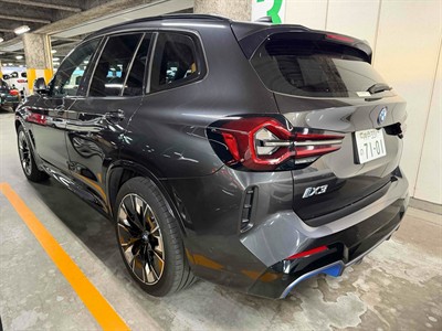 2022 BMW iX3 - Thumbnail
