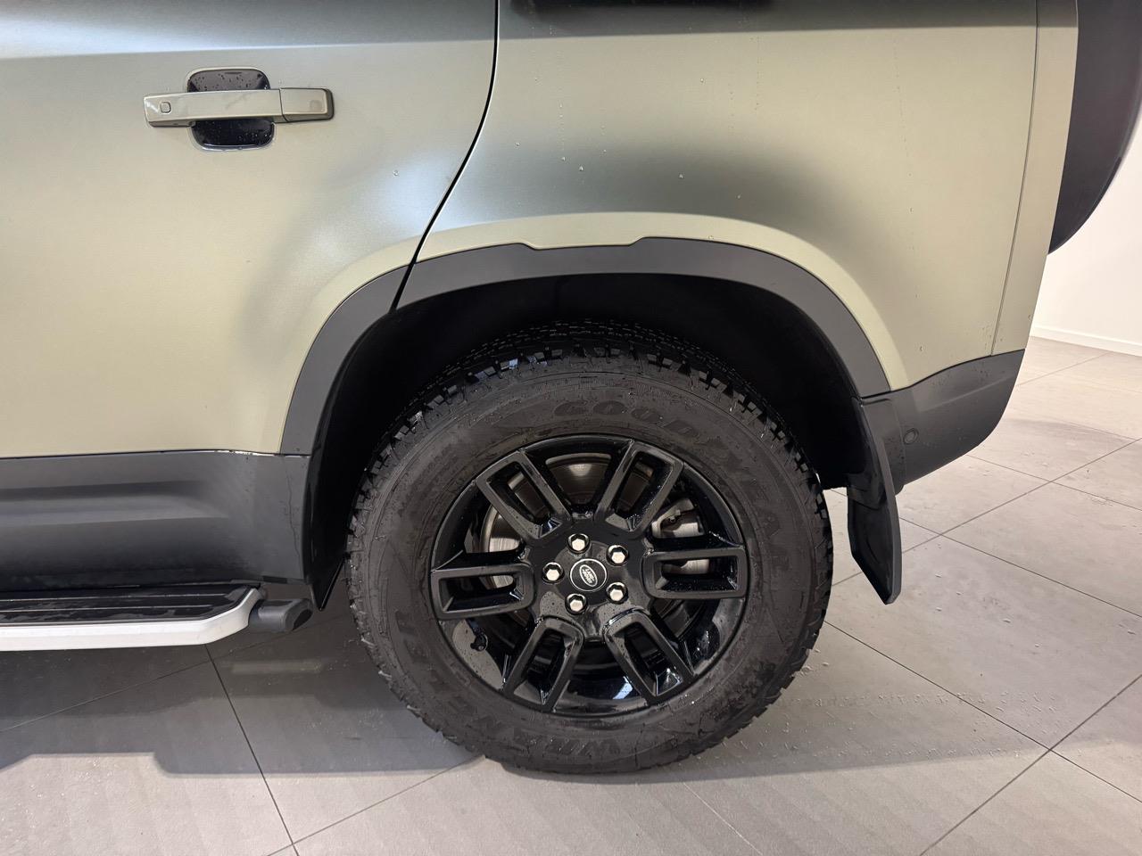 2021 Land Rover Defender